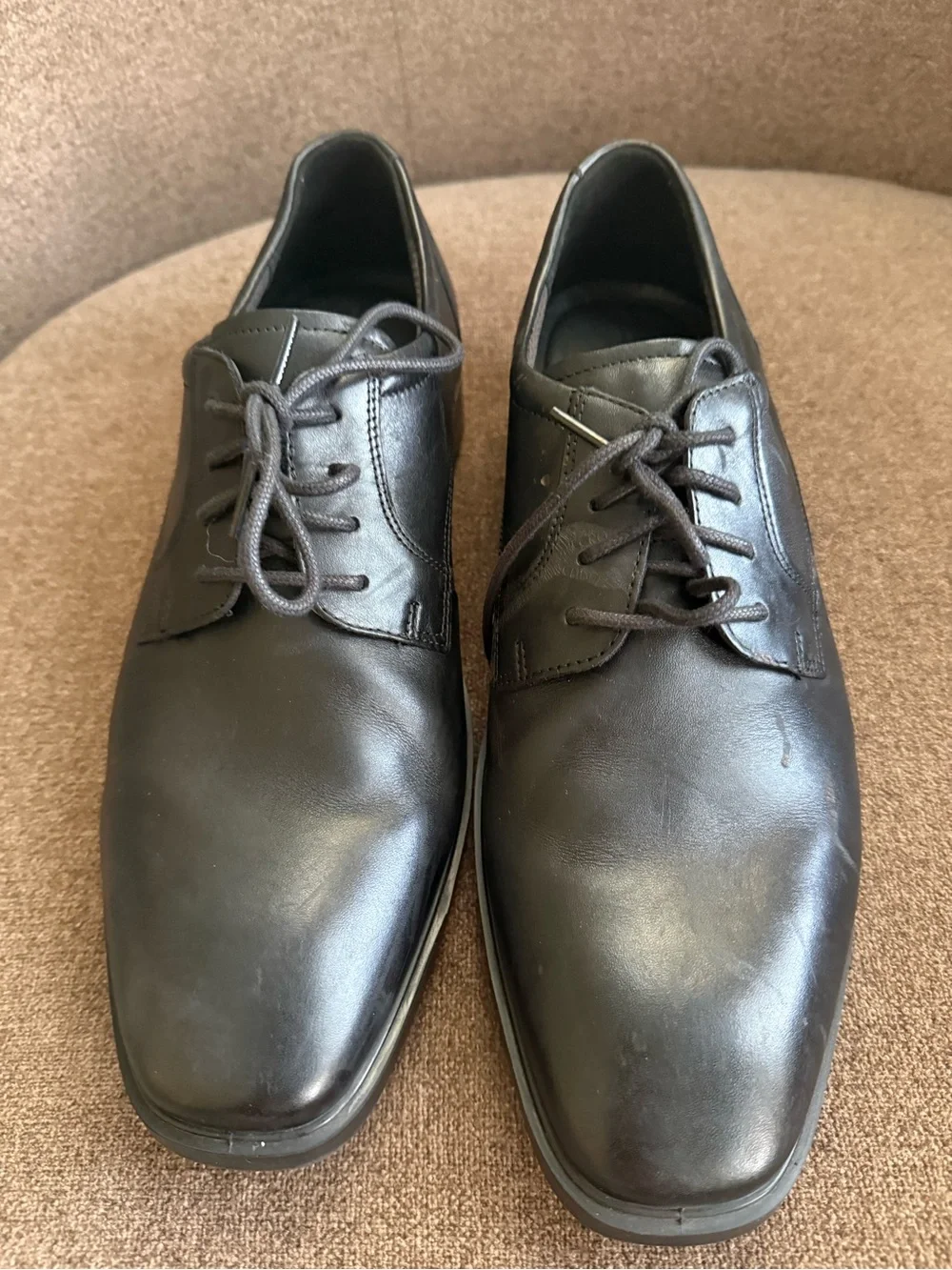 Men's Classic Lace-Up Dress Shoes in black sizes 45